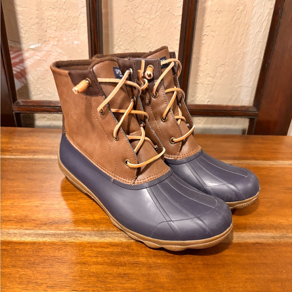 Sperry Brown and Blue Duck Boots Size 11